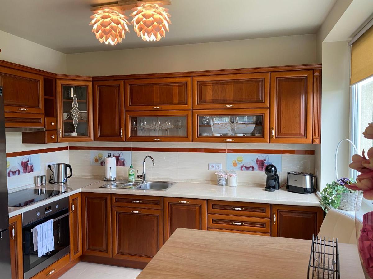 Apartament Sweet אוסטראון מראה חיצוני תמונה