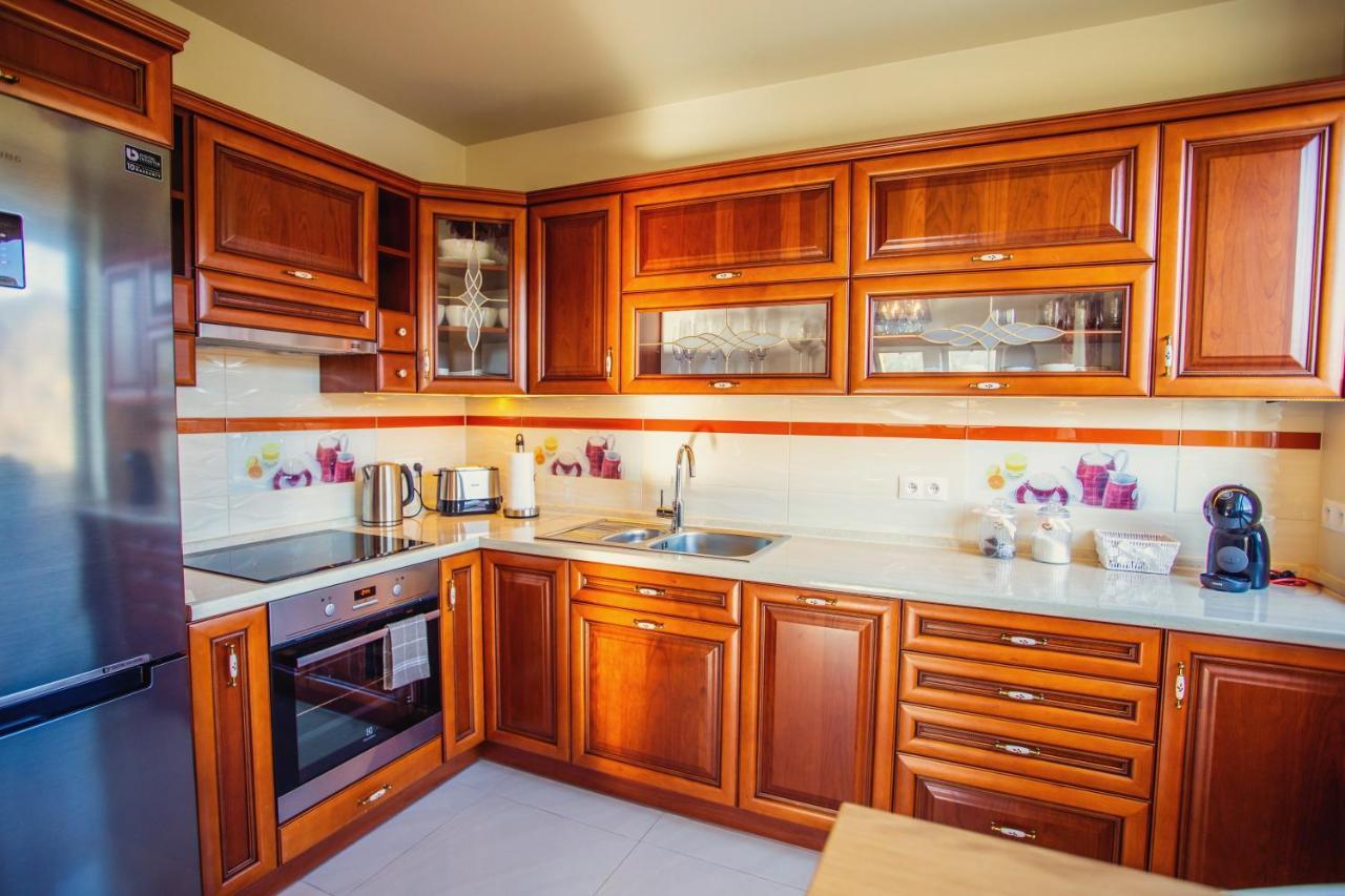 Apartament Sweet אוסטראון מראה חיצוני תמונה
