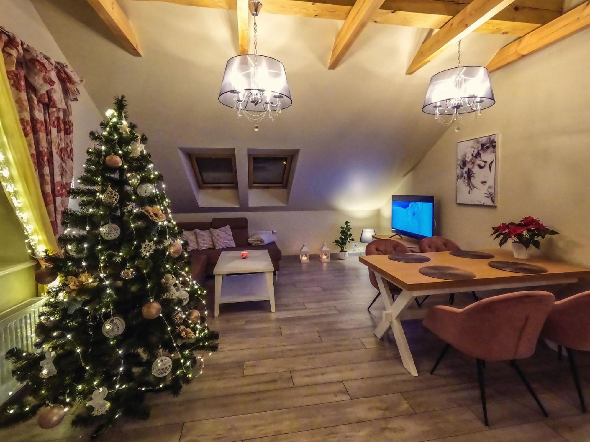 Apartament Sweet אוסטראון מראה חיצוני תמונה